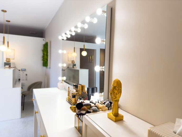 lustro do makijazu gogolin